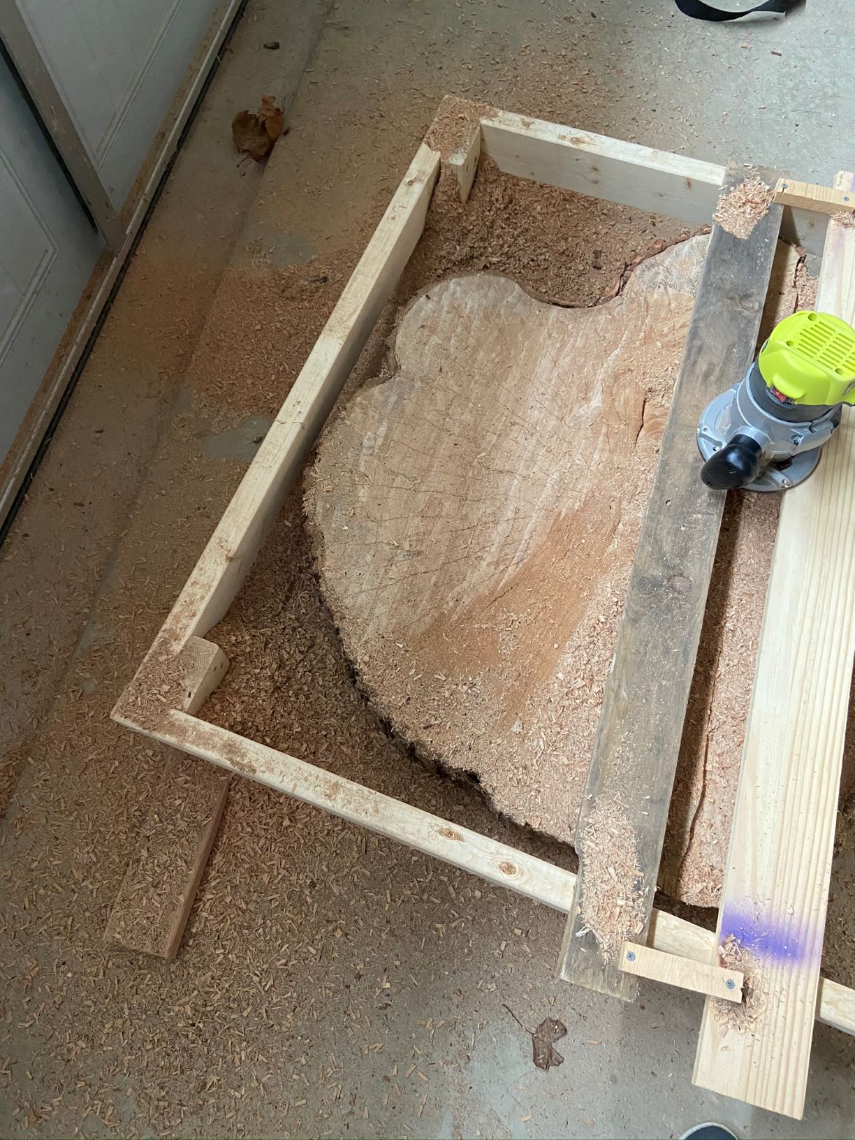 The Easiest Way to Even Out a Wood Slab with Basic Tools